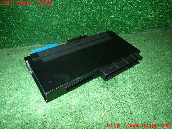 1UPJ-9237716154]BMW X1(VL20 E84)コンピューター9 中古 504F15F14_3