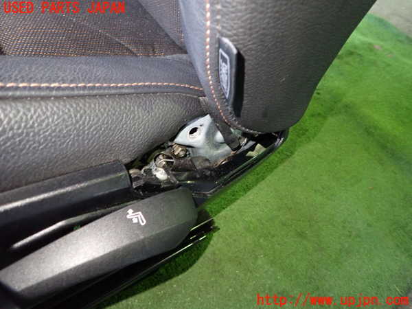 1UPJ-9237717065]BMW X1(VL20 E84)助手席シート 中古_2