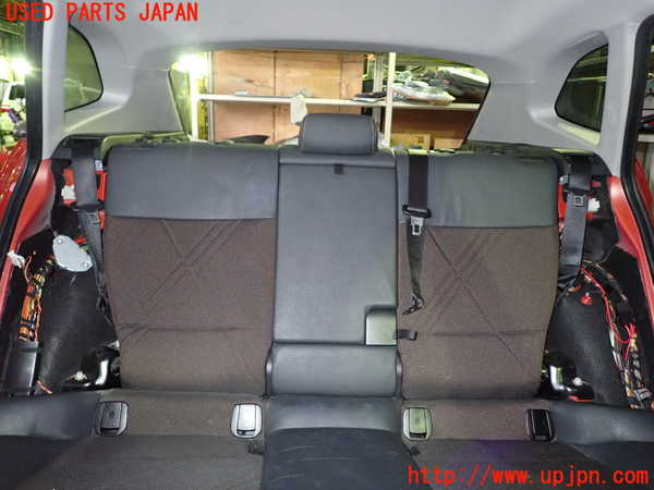 1UPJ-9237717385]BMW X1(VL20 E84)リアシート 中古_4