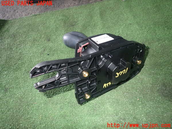 1UPJ-9237717555]BMW X1(VL20 E84)ATシフトレバー 中古_3