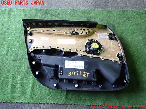 1UPJ-9237711234]BMW X1(VL20 E84)右前ドア内張り 中古_4