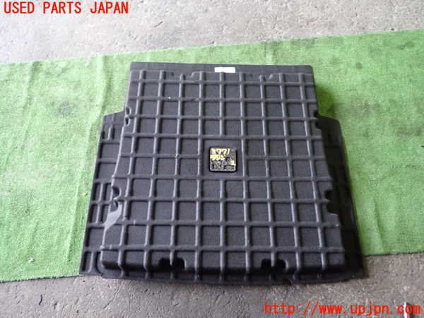 1UPJ-9237717772]BMW X1(VL20 E84)ラゲッジトレイ2 中古_2