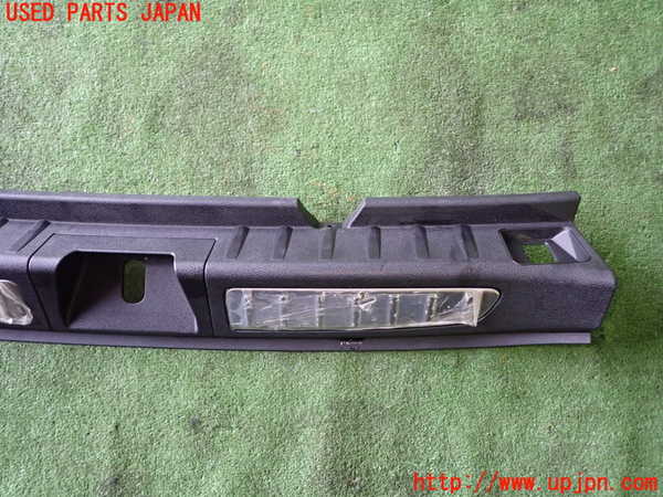 1UPJ-9237717773]BMW X1(VL20 E84)ラゲッジトレイ3 中古_2