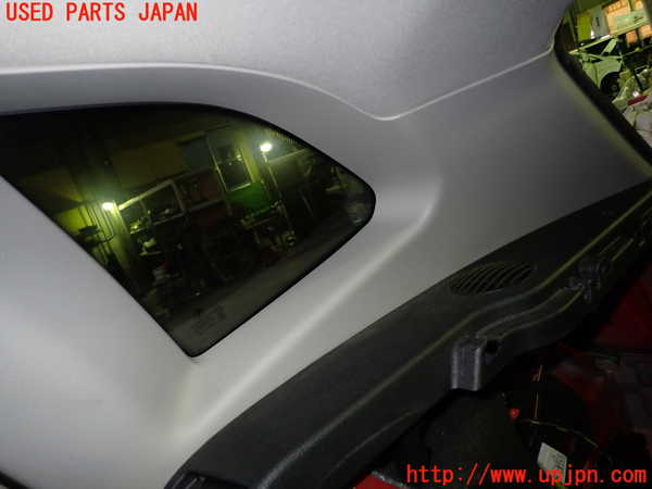1UPJ-9237717675]BMW X1(VL20 E84)右リアピラートリム 中古_3