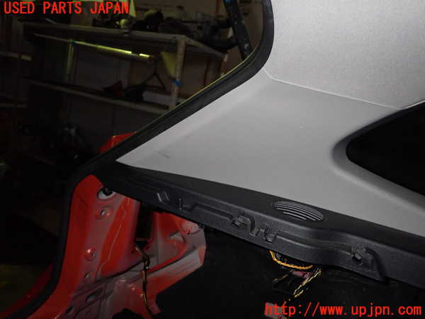 1UPJ-9237717680]BMW X1(VL20 E84)左リアピラートリム 中古_4
