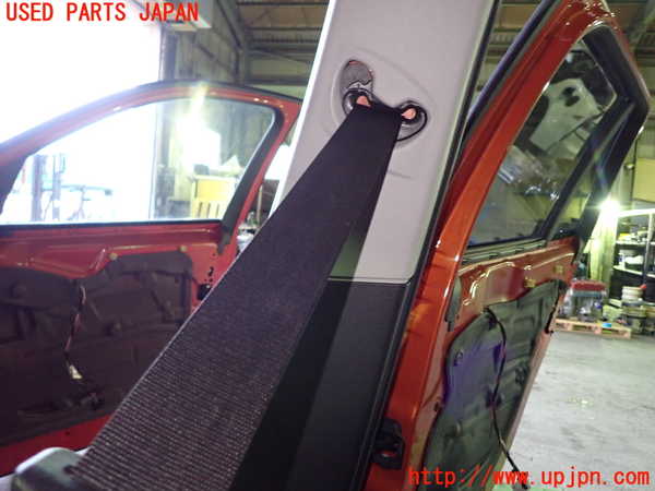 1UPJ-9237717045]BMW X1(VL20 E84)運転席シートベルト 中古_2