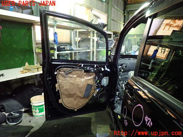 1UPJ-9237721260]ヴォクシーハイブリッド(ノアハイブリッド)(ZWR80G)左前ドア 中古(43R-00011 M305)_5