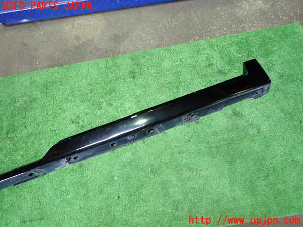 1UPJ-9237721390]ヴォクシーハイブリッド(ノアハイブリッド)(ZWR80G)右サイドステップ 中古_2