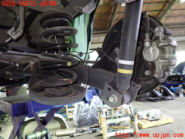 1UPJ-9237725380]ヴォクシーハイブリッド(ノアハイブリッド)(ZWR80G)リアアクスルビーム 中古_3