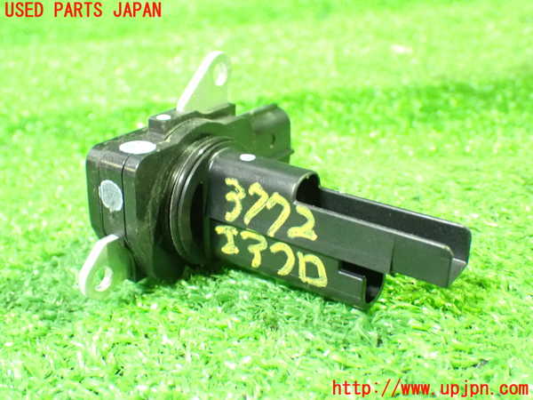 1UPJ-9237726320]ヴォクシーハイブリッド(ノアハイブリッド)(ZWR80G)エアフロメーター 中古_2