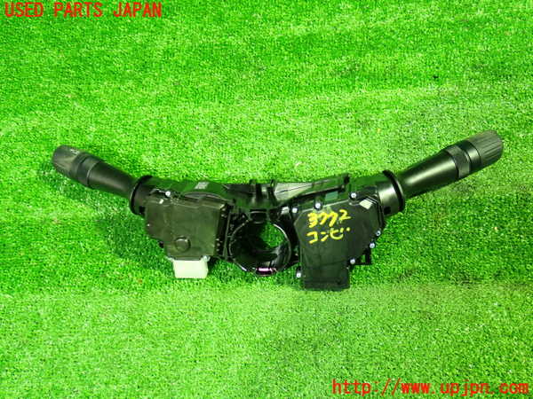 1UPJ-9237726720]ヴォクシーハイブリッド(ノアハイブリッド)(ZWR80G)コンビネーションスイッチ 中古_4