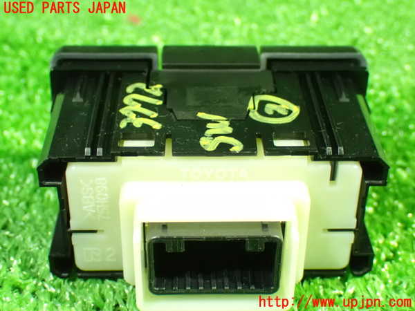 1UPJ-9237726307]ヴォクシーハイブリッド(ノアハイブリッド)(ZWR80G)スイッチ2 (スライドドア左右) 中古_2