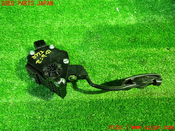 1UPJ-9237726381]ヴォクシーハイブリッド(ノアハイブリッド)(ZWR80G)センサー1 中古_3