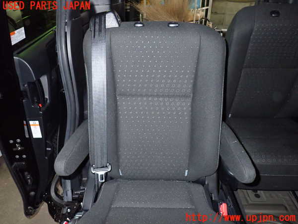 1UPJ-9237727145]ヴォクシーハイブリッド(ノアハイブリッド)(ZWR80G)右2列目シート 中古_2