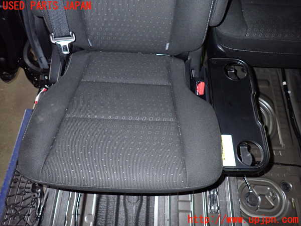 1UPJ-9237727145]ヴォクシーハイブリッド(ノアハイブリッド)(ZWR80G)右2列目シート 中古_3