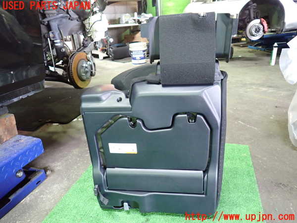 1UPJ-9237727235]ヴォクシーハイブリッド(ノアハイブリッド)(ZWR80G)右3列目シート 中古_5