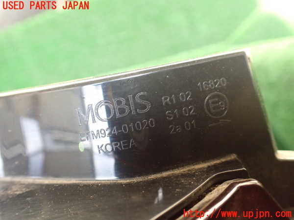 1UPJ-9237731530]デリカD：5(CV1W)右テールランプ 中古_4