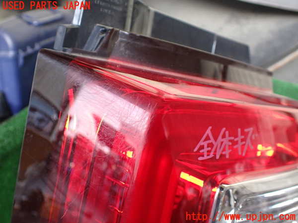 1UPJ-9237731536]デリカD：5(CV1W)左テールランプ 中古_2