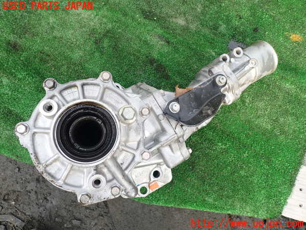 1UPJ-9237733300]デリカD：5(CV1W)トランスファー 中古_4