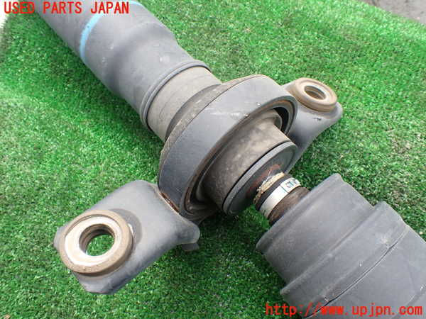 1UPJ-9237733410]デリカD：5(CV1W)リアプロペラシャフト 中古_2
