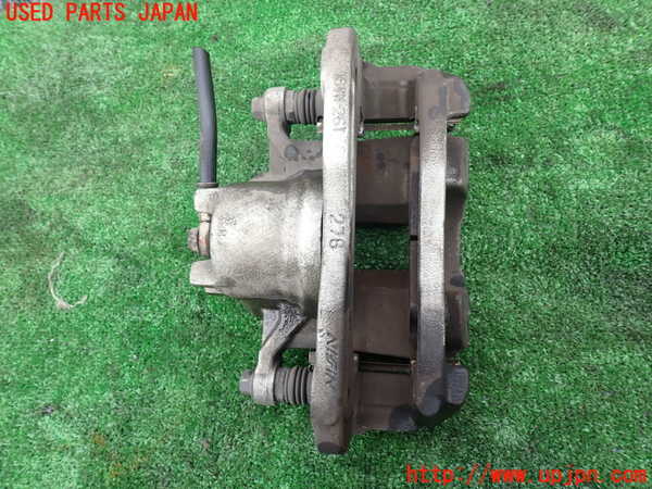 1UPJ-9237734080]デリカD：5(CV1W)右フロントキャリパー 中古_2