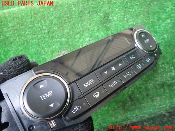 1UPJ-9237736066]デリカD：5(CV1W)エアコンスイッチ1 中古_2