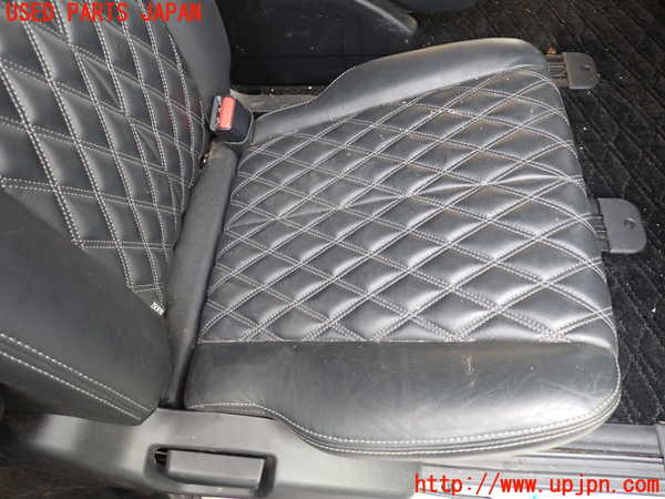 1UPJ-9237737145]デリカD：5(CV1W)右2列目シート 中古_3