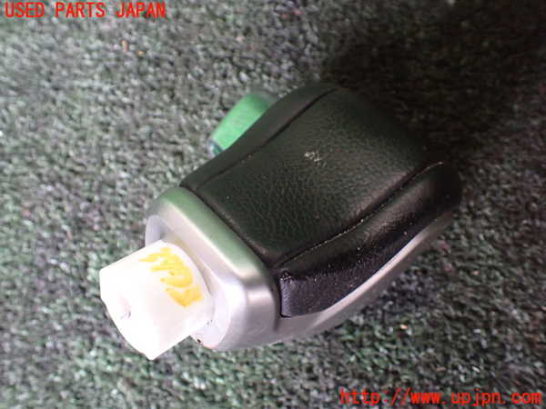 1UPJ-9237737570]デリカD：5(CV1W)シフトノブ 中古_2