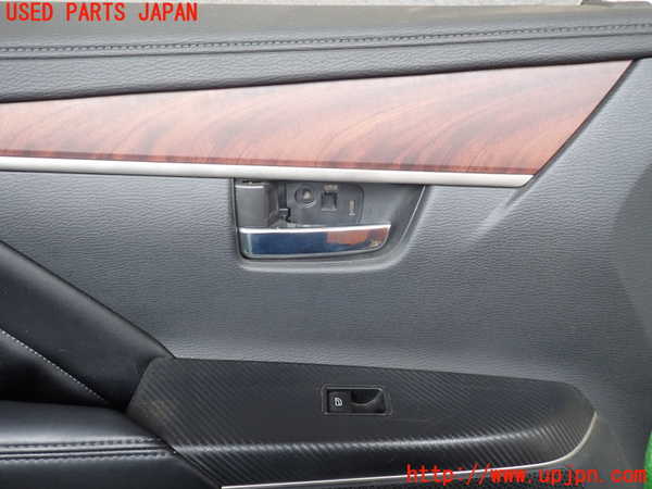 1UPJ-9237731264]デリカD：5(CV1W)左前ドア内張り 中古_2