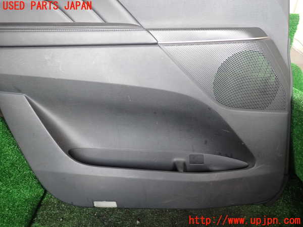 1UPJ-9237731264]デリカD：5(CV1W)左前ドア内張り 中古_3