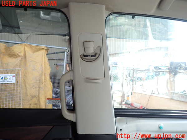 1UPJ-9237737670]デリカD：5(CV1W)左センターピラートリム 中古_2