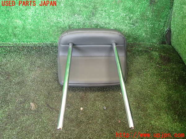 1UPJ-9237737240]デリカD：5(CV1W)右3列目ヘッドレスト 中古_3