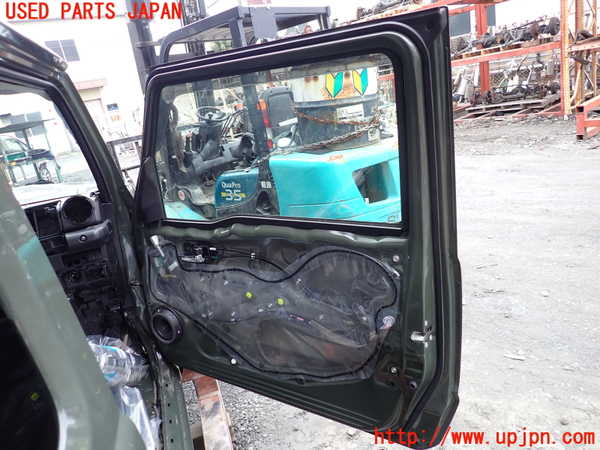 1UPJ-9237751230]ジムニー シエラ(JB74W)右ドア CENTRAL M2E2 中古_4