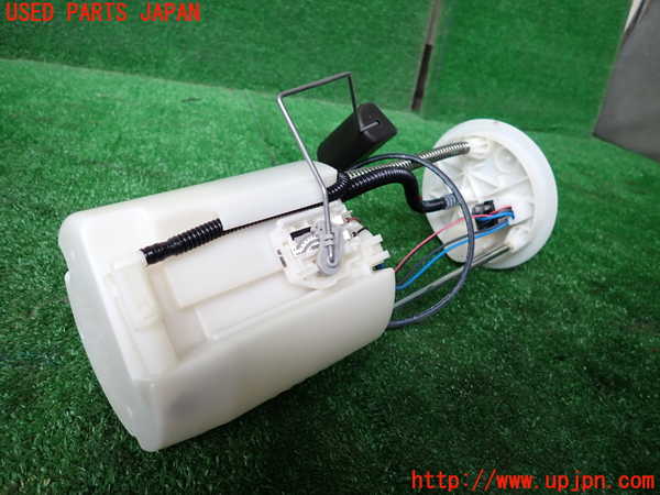 1UPJ-9237752510]ジムニー シエラ(JB74W)燃料ポンプ 中古_2