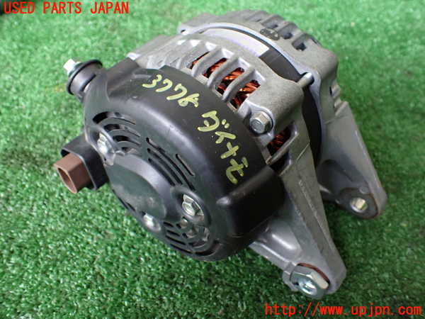 1UPJ-9237756015]ジムニー シエラ(JB74W)オルタネーター(ダイナモ) 中古_2