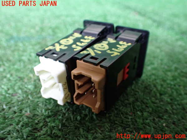 1UPJ-9237756307]ジムニー シエラ(JB74W)スイッチ2 (ヒートシーター) 中古_2
