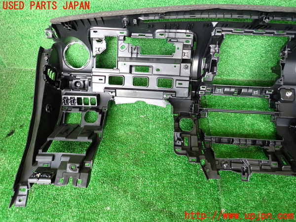 1UPJ-9237757505]ジムニー シエラ(JB74W)ダッシュボード 中古_4