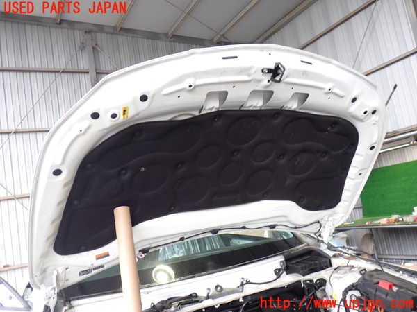 2UPJ-9237761060]ベンツ CLA180 C117(117342)ボンネットフード ジャンク_3