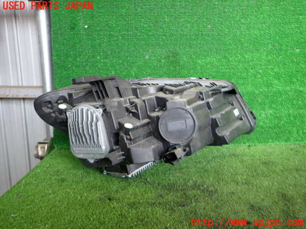 2UPJ-9237761132]ベンツ CLA180 C117(117342)左ヘッドライト LED 中古_3