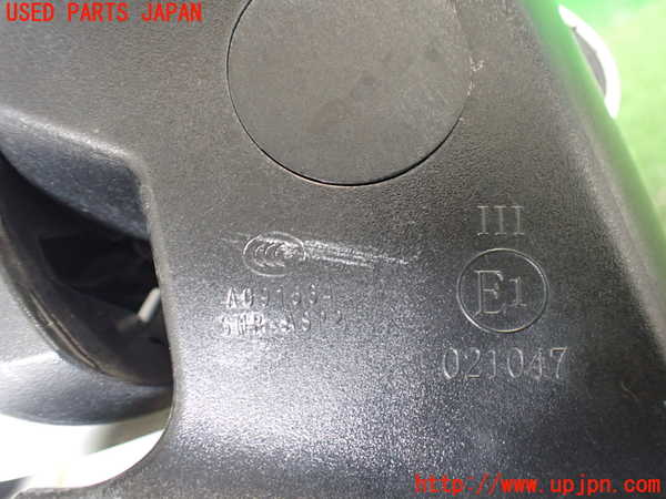 2UPJ-9237761210]ベンツ CLA180 C117(117342)右ドアミラー 中古_4