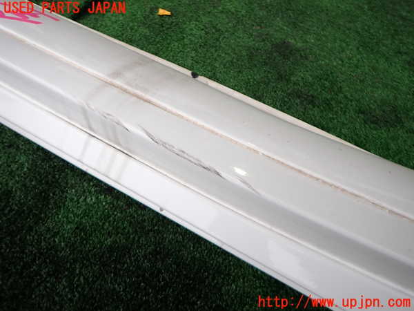 2UPJ-9237761390]ベンツ CLA180 C117(117342)右サイドステップ 中古_3