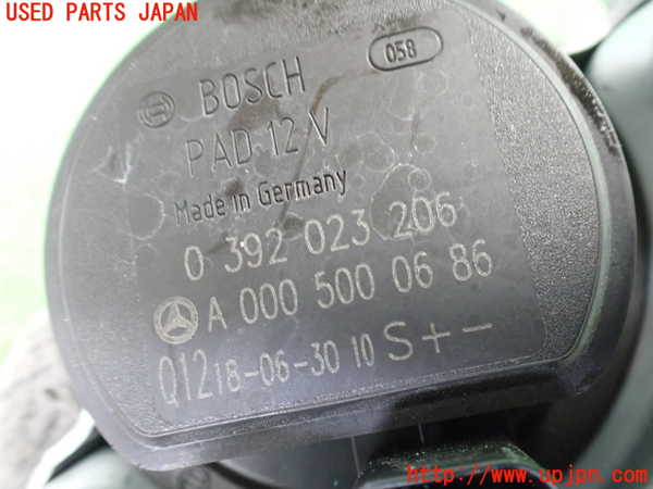 2UPJ-9237762110]ベンツ CLA180 C117(117342)ウォーターポンプ 中古_3