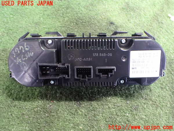 2UPJ-9237766066]ベンツ CLA180 C117(117342)エアコンスイッチ1 中古_2