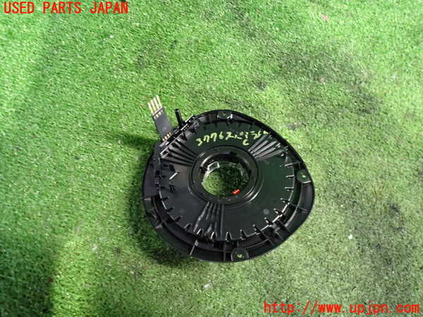 2UPJ-9237766800]ベンツ CLA180 C117(117342)スパイラルケーブル(リール) 中古_2