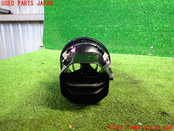 2UPJ-9237767528]ベンツ CLA180 C117(117342)エアコン吹き出し口3(左) 中古_2