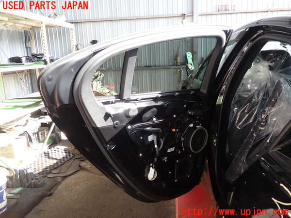 2UPJ-9237771320]ジャガー・XE(JA2ND)左後ドア 中古(43R-011604 M5540)_4