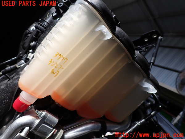 2UPJ-9237772410]ジャガー・XE(JA2ND)ラジエータータンク 中古_2