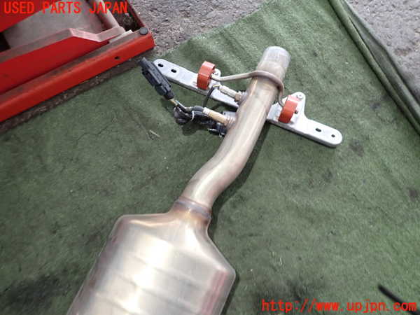 2UPJ-9237772631]ジャガー・XE(JA2ND)フロントパイプ1 中古_2