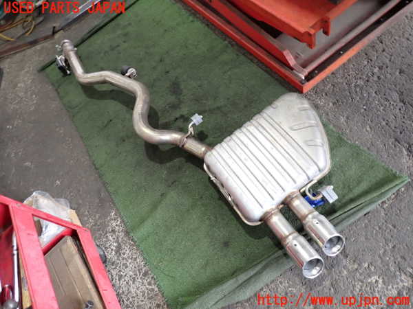 2UPJ-9237772671]ジャガー・XE(JA2ND)リアマフラー1 中古_2