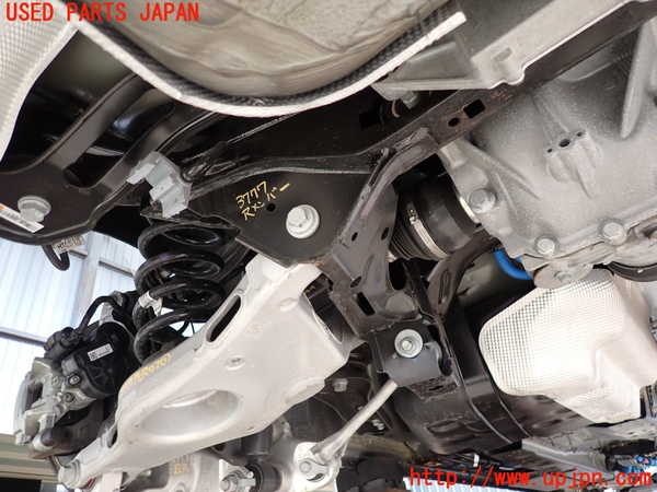 2UPJ-9237775295]ジャガー・XE(JA2ND)リアメンバー 中古_2